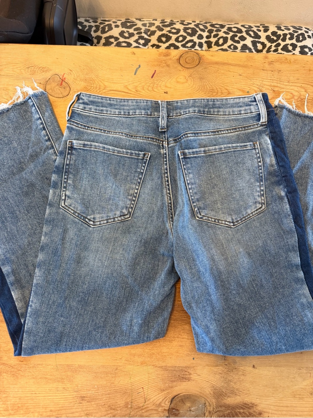 KUT from The Kloth Kelsey High Rise Ankle Flare - Picture 3 of 6